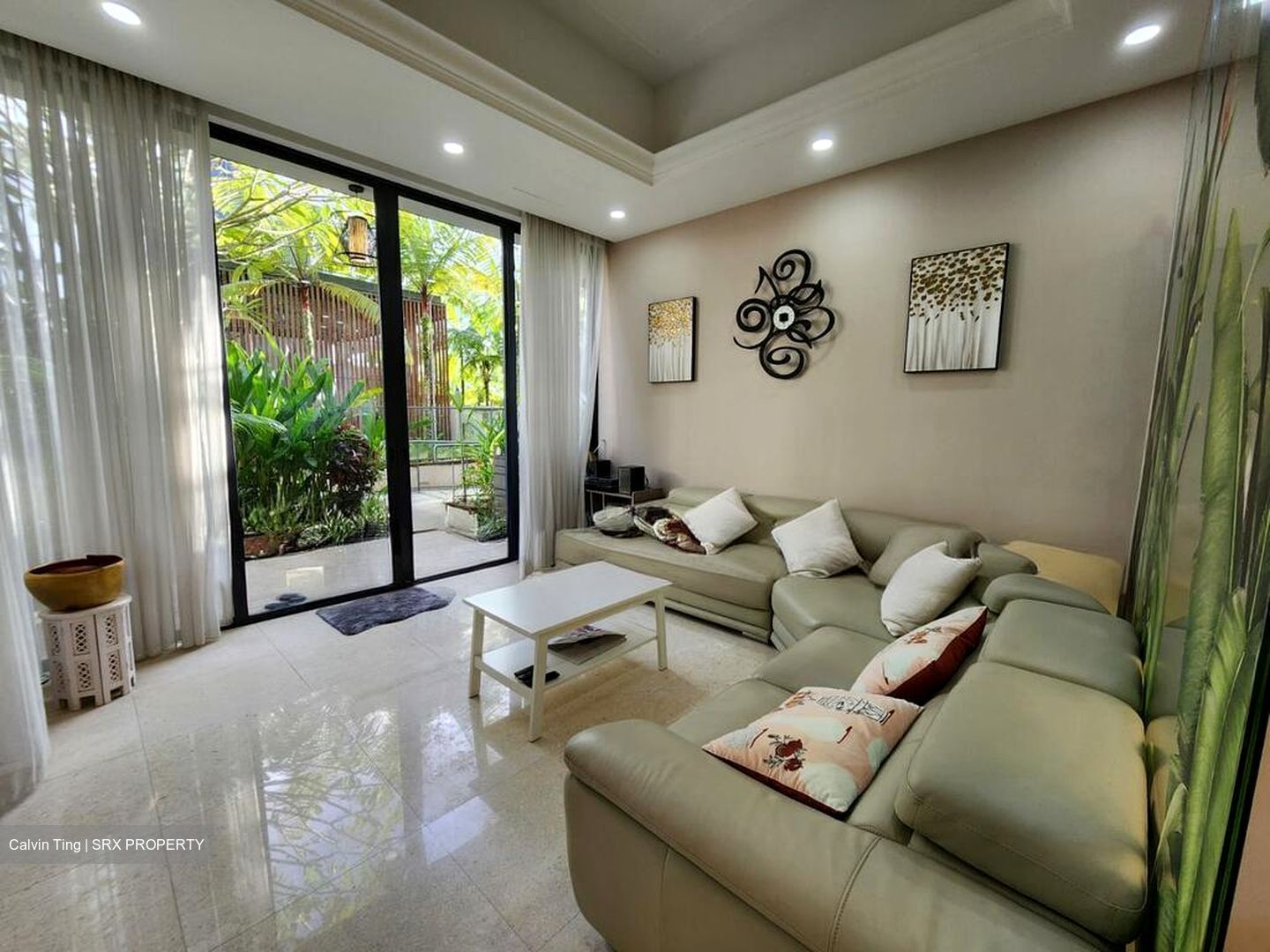 Sunrise Avenue (D28), Terrace #495990051